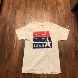 Casual industries T-Shirt